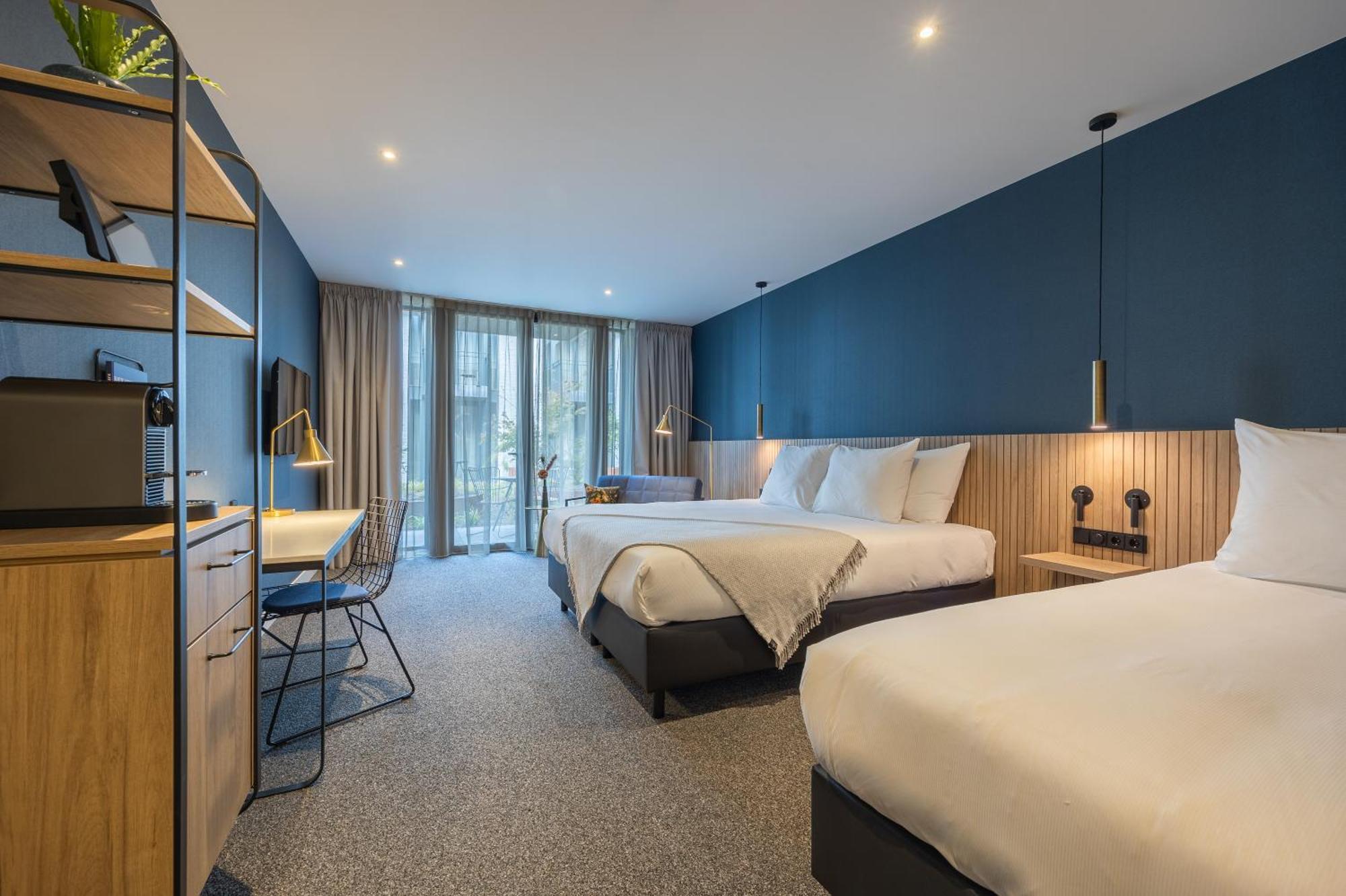 Van Der Valk Hotel Den Haag Wassenaar Bagian luar foto